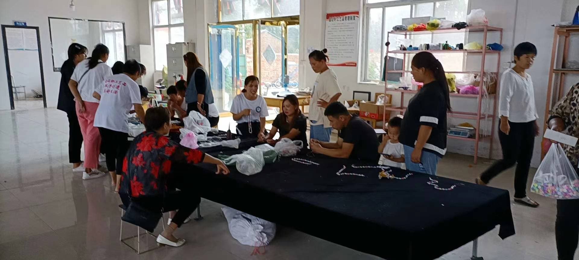 Yiwu Boyun Accessories Factory