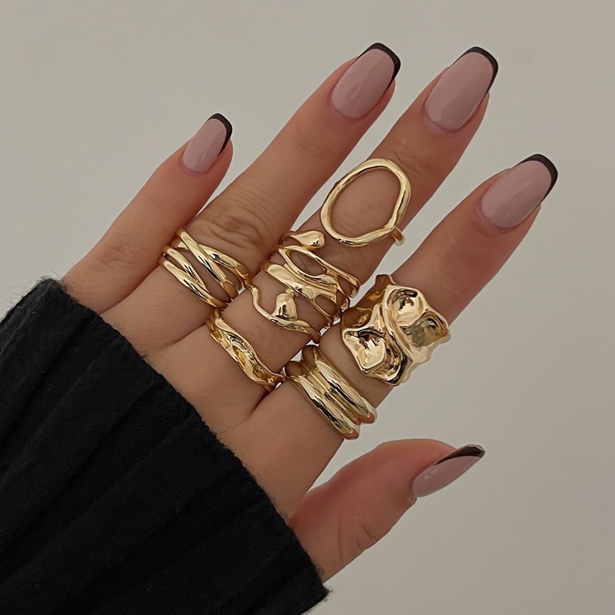 Yiwu Xueyu Jewelry Co., Ltd.