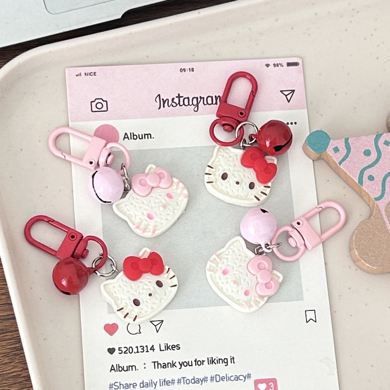 Брелок Hello Kitty колокольчик оптом из Китая