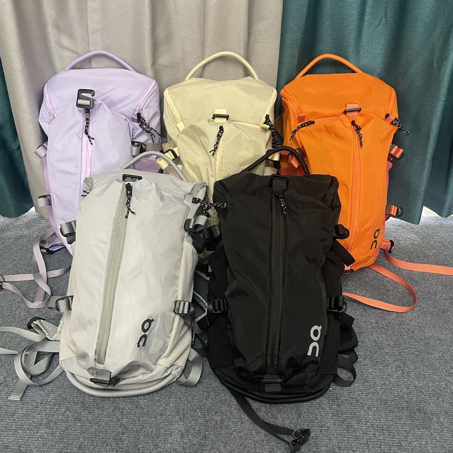 Рюкзак On Speed Pack 18L унисекс оптом из Китая