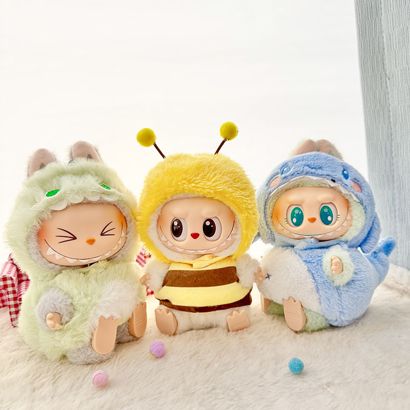 Костюмы Labubu оптом из Китая: акула, пчела, динозавр
