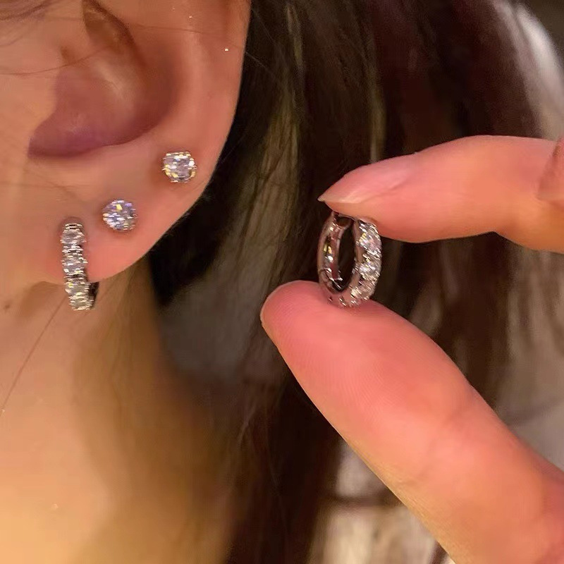 Серьги женские с цирконом 4 предмета оптом из Китая