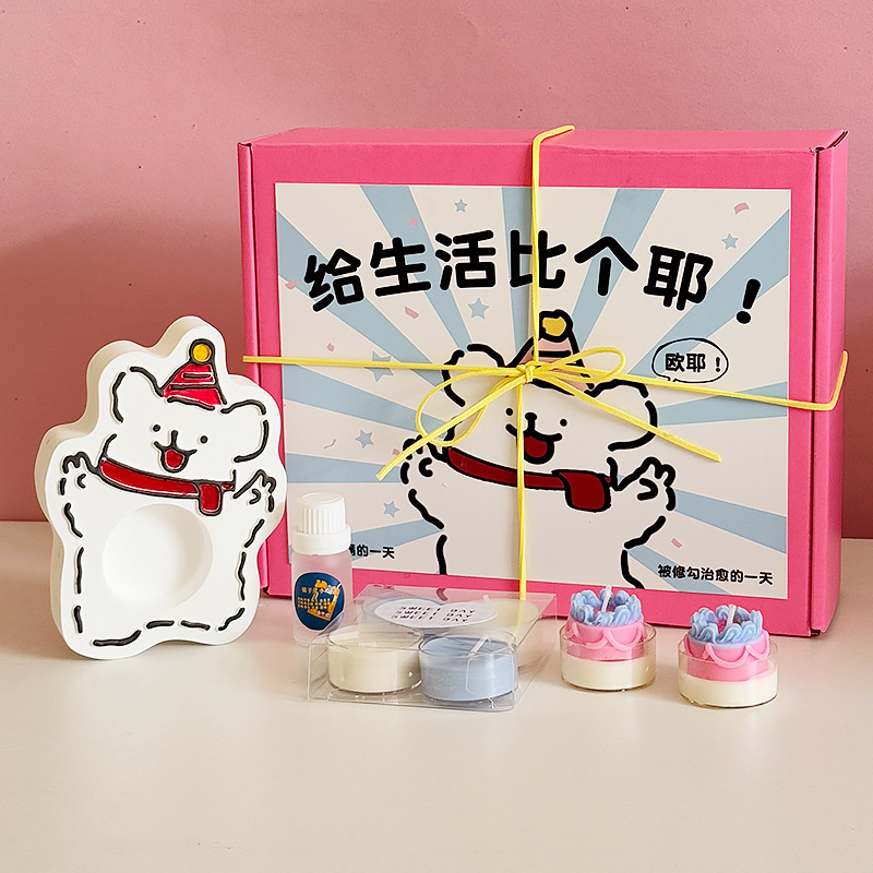 Подарочный набор ароматических свечей Happy Puppy оптом из Китая
