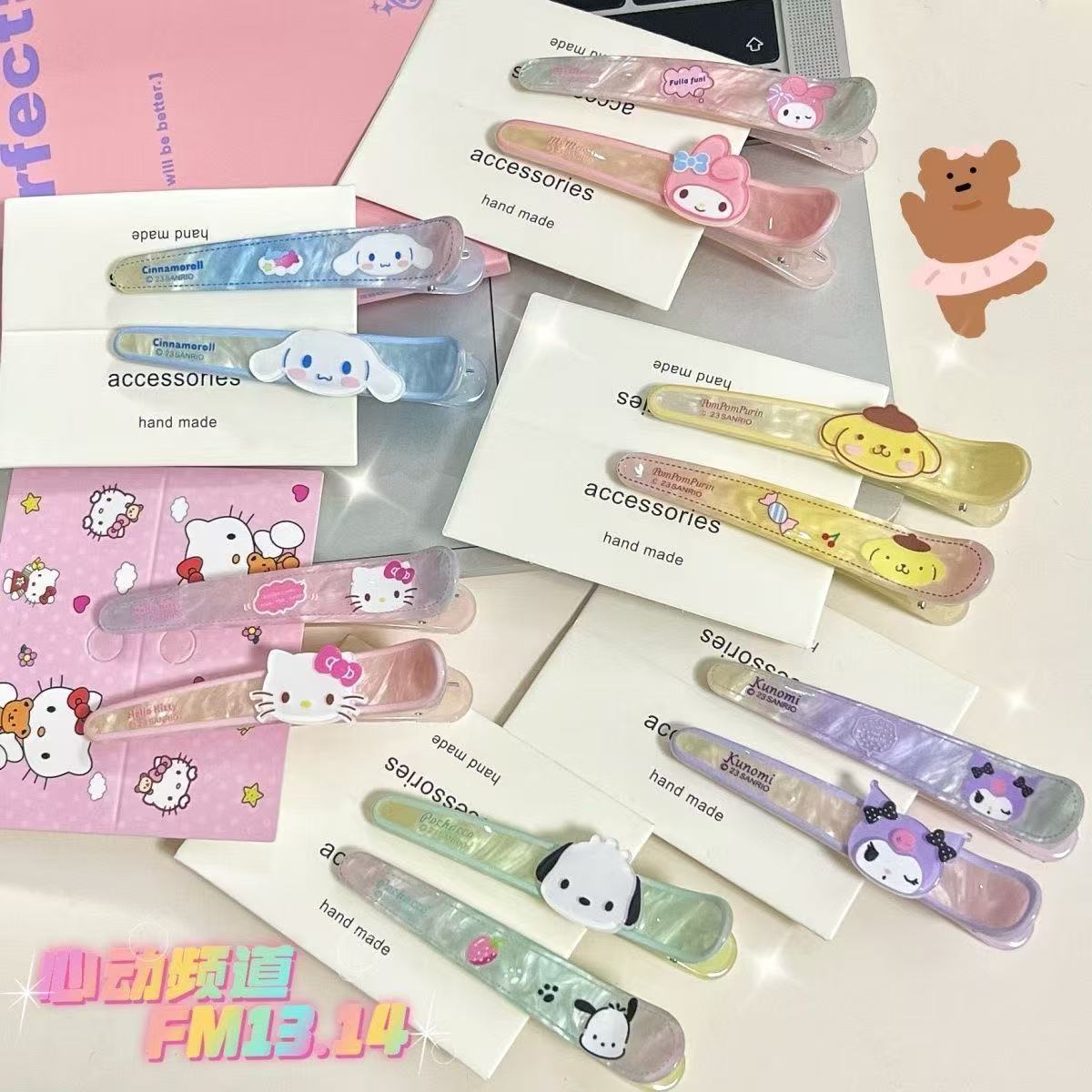 Заколки для волос Sanrio оптом из Китая — милые мини-клипсы